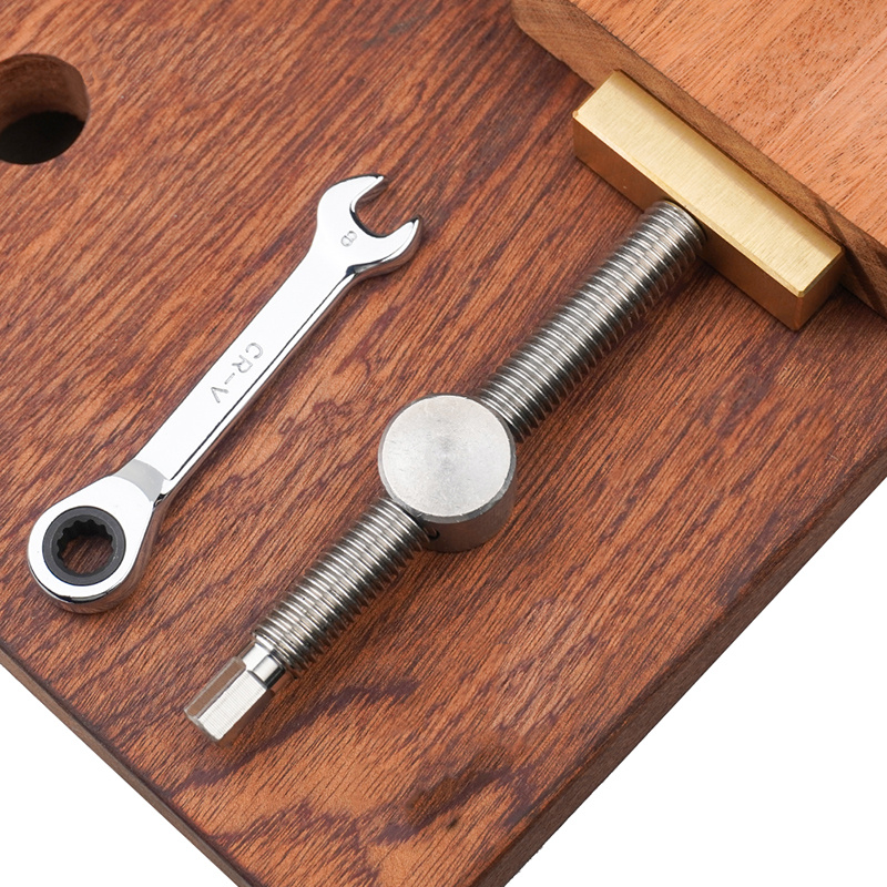 真ちゅう製のドッグクランプ,木工ベンチ,クイッククランプ,調 - Woodworking Vise のレビューと価格