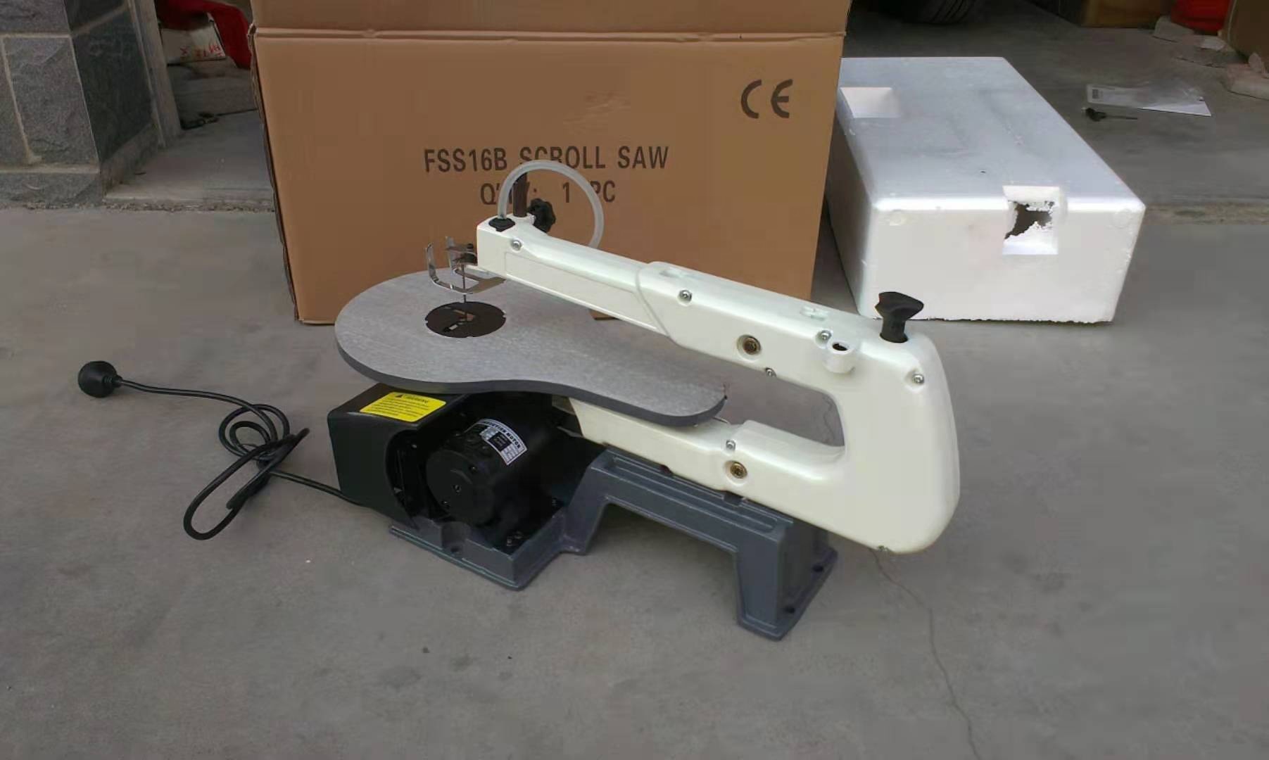 木材切断工業用卓上木工リールマシンポータブル固定具ワイヤー切 - Woodworking Saw のレビューと価格